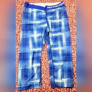 Nike Pro Combat Capris